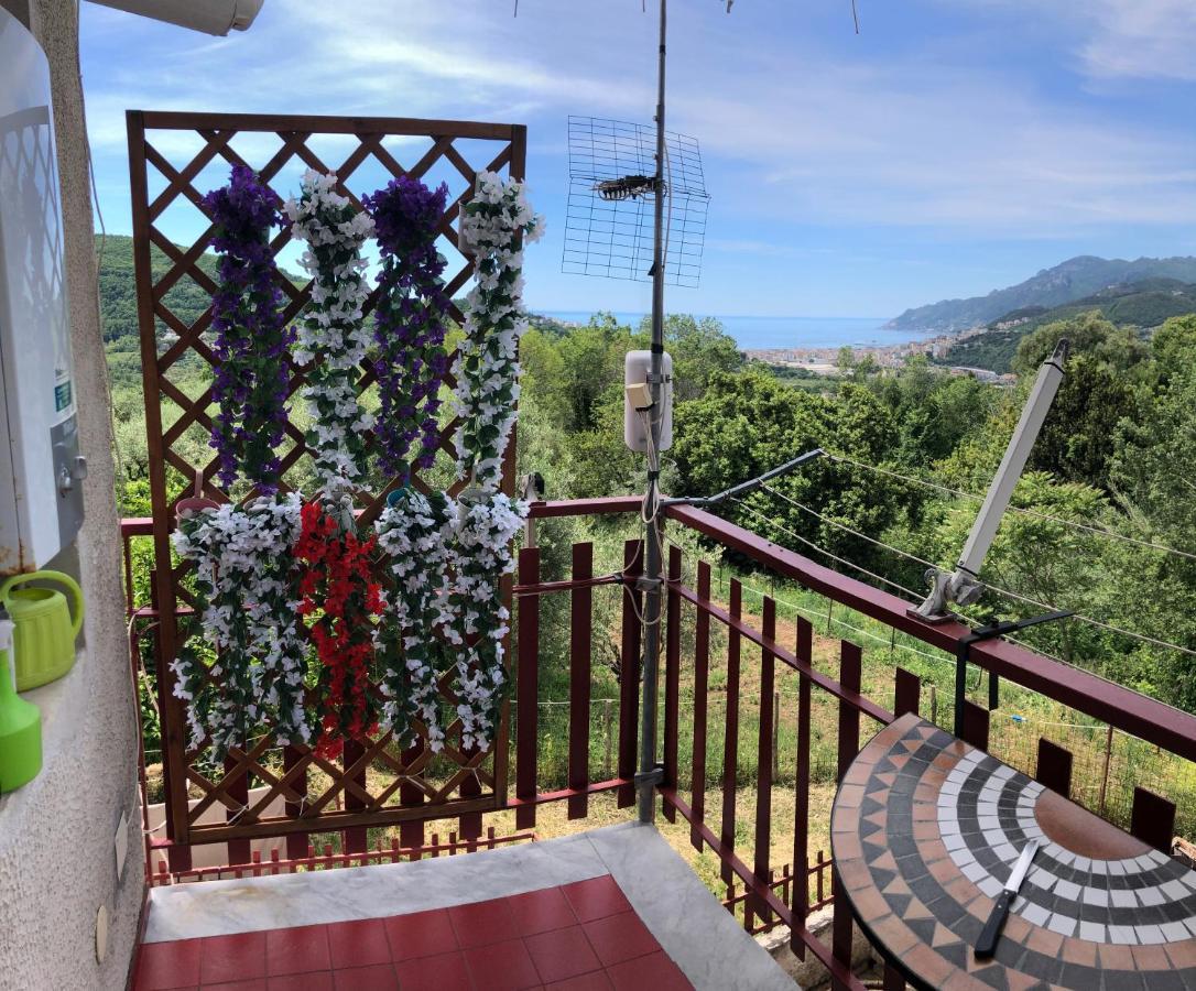 Il Cipresso Apartment Salerno Luaran gambar